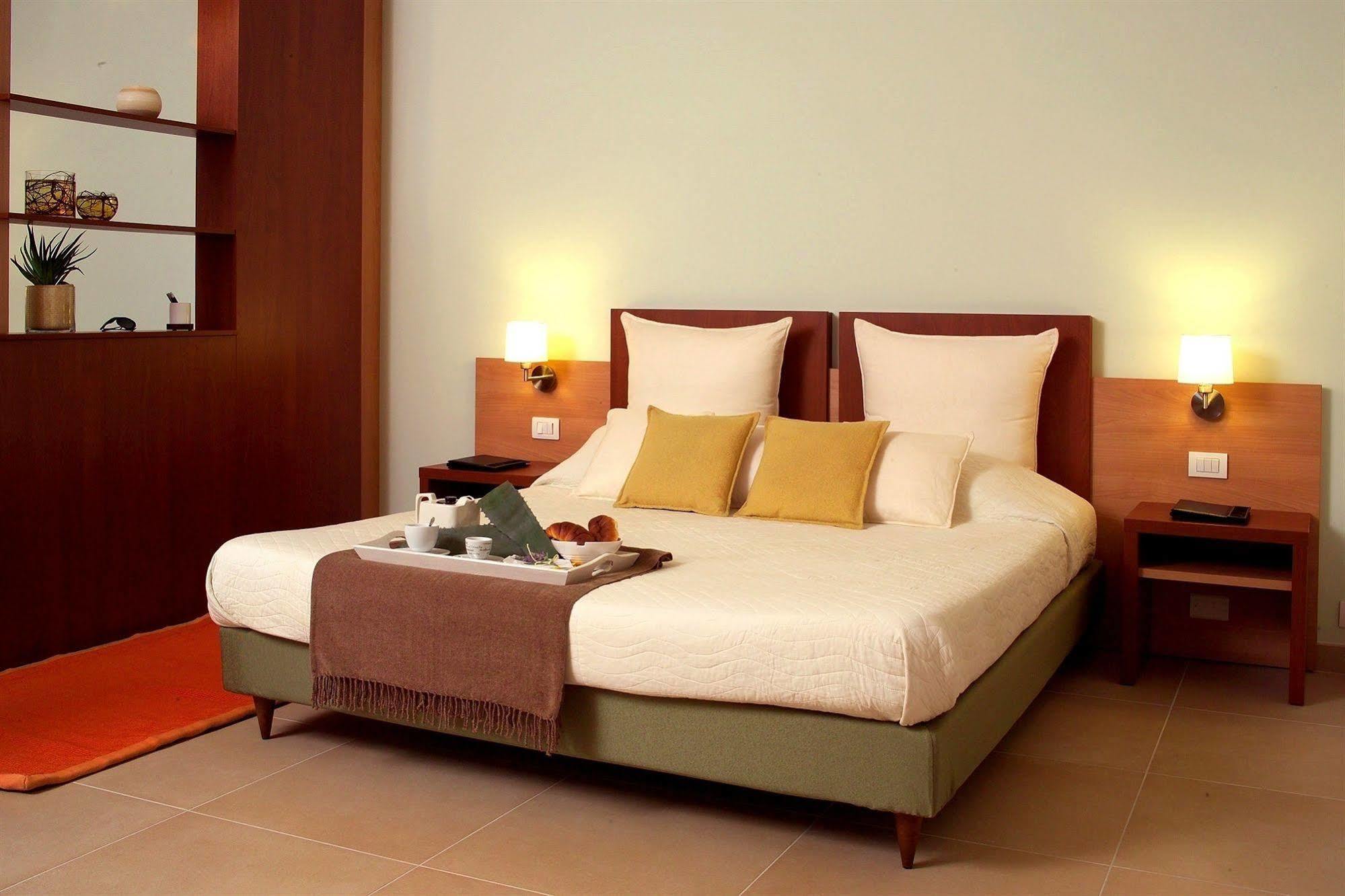 Hermes Hotel Policoro Luaran gambar